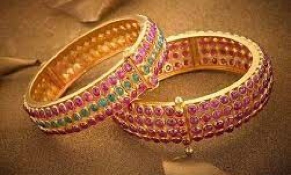KAIRALI JEWELLERY BALUSSERY